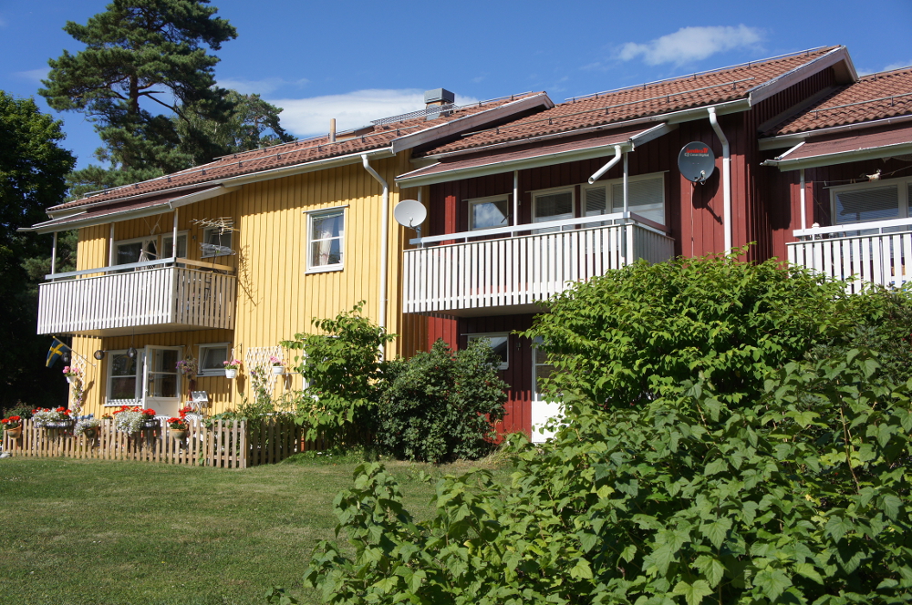 Bild på tvåplans hus